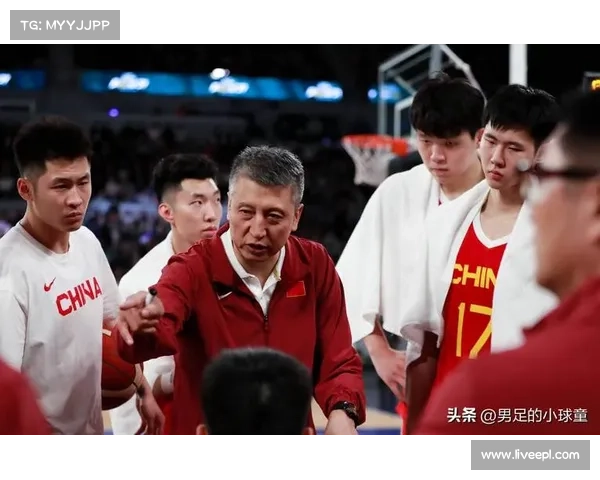 中国男篮亚洲杯首战险胜沙特93-88迎开门红全队拼搏展现顽强斗志 中国男篮亚洲杯首战险胜沙特93-88迎开门红全队拼搏展现顽强斗志