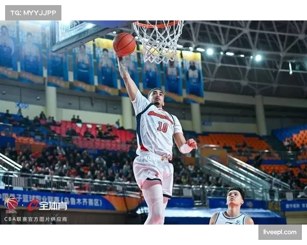 半决赛G2实时:广东华南虎半场传中成功率高达65%,暂时领先新疆伊力特